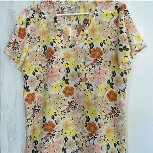 41 Hawthorn V-Neck Blouse